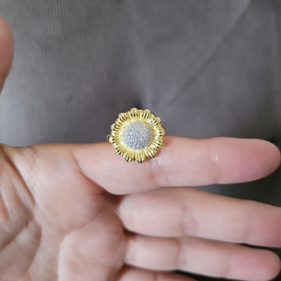 Cote d'Argent Sunflower🌻 Ring💍 - Picture 12 of 16